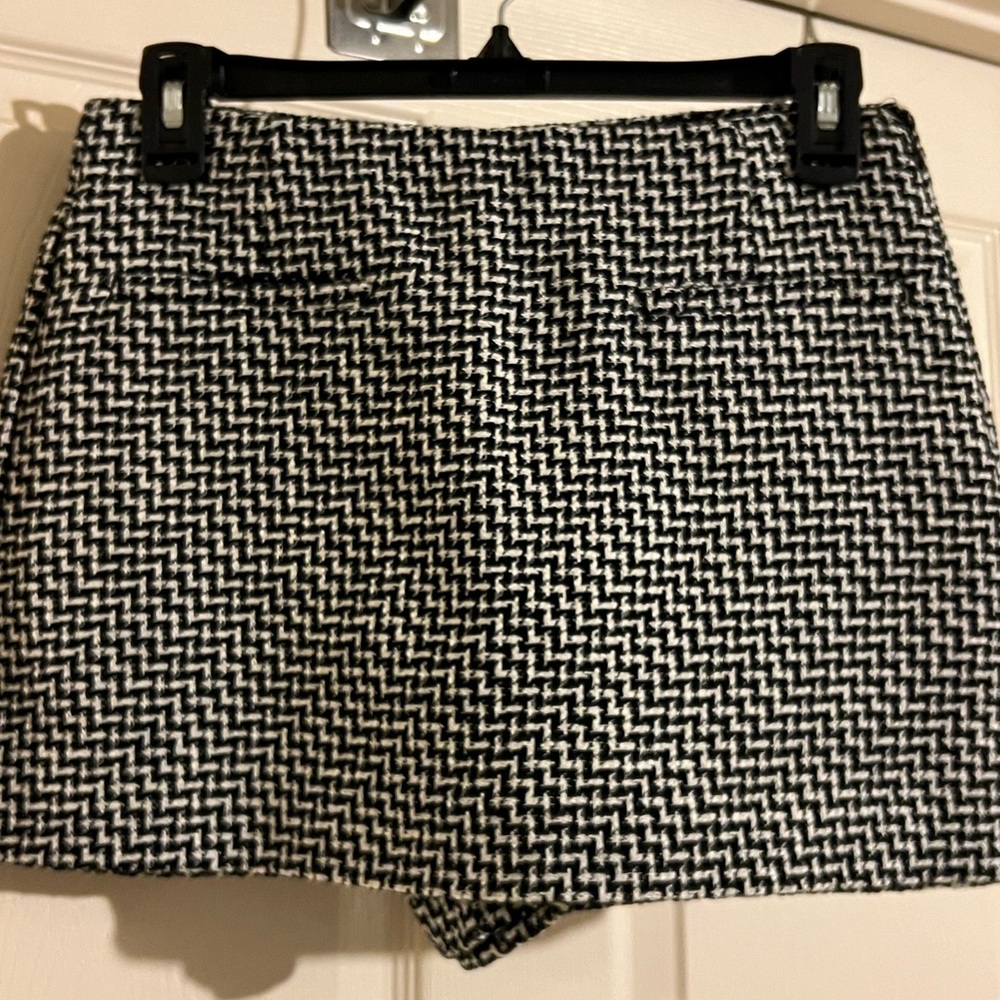 Zara tweeted skort
